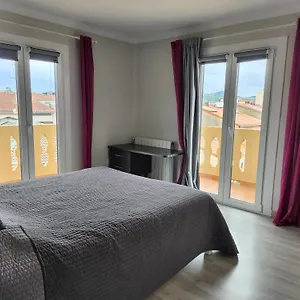 Piso Centrico Amplio-luminoso , Zarautz España