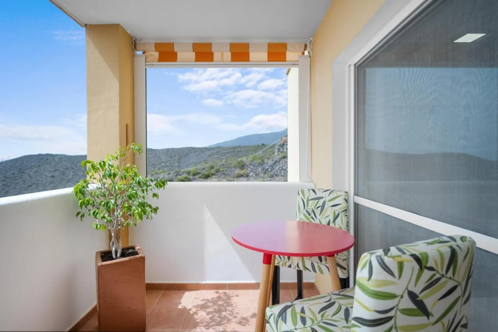 Roque Del Conde Aragon Apartment Costa Adeje